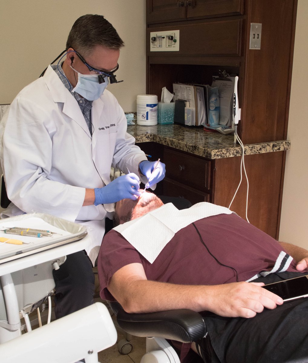 FocusDentalUT's tweet photo. Dr. Van Alfen putting in work on this Friday morning. Have a great weekend everyone!
.
.
#saltlakedentist #asmileiscontagious #dentist #midvaledentist #sandydentist #cosmeticdentistry https://t.co/6AotBiLZf3