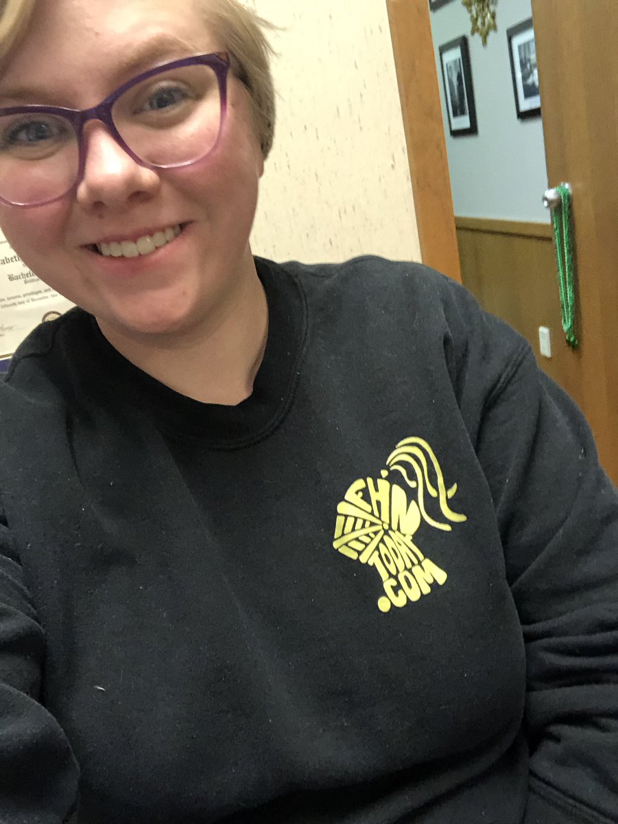 ElisabethCMO's tweet photo. Repping @FHNtoday and the rest of the #PubHub today in the House after the Cronkite New Voices Act was passed yesterday! #FHNpride https://t.co/a3ENlhRXUx