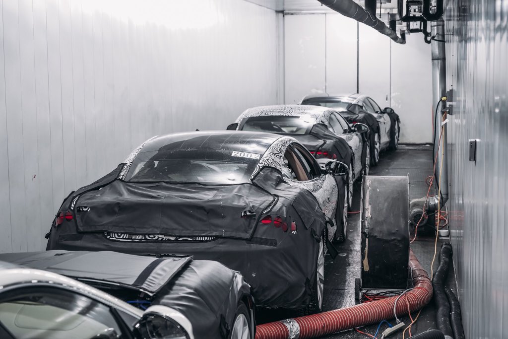 KarmaAutomotive's tweet image. Cold soaking the vehicles down to -30 Celsius in climate chambers allows us to monitor battery and powertrain performance at low temperatures. The goal is to optimize the software accordingly, making sure the vehicle operates properly.#KarmaAuto #ElectricCar #Powertrain #Battery