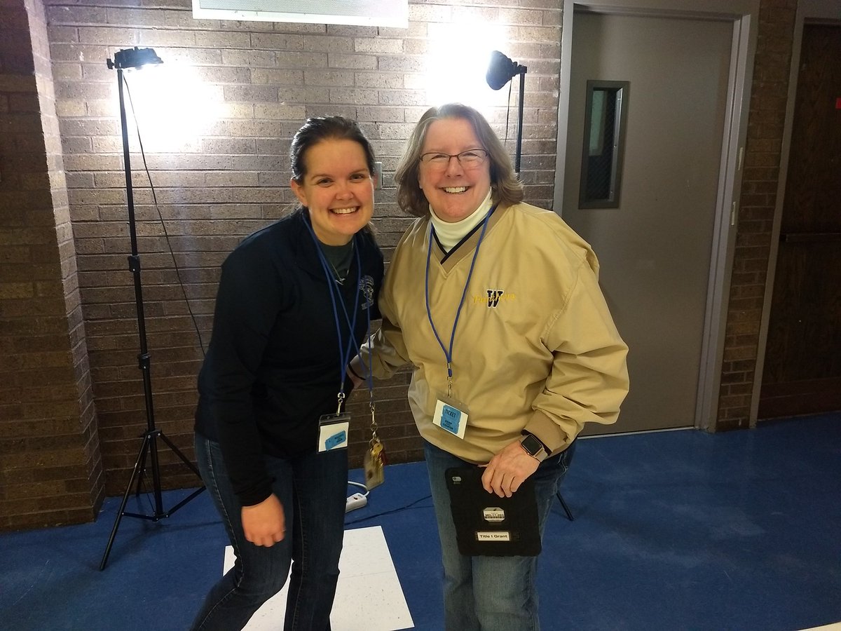 DocJLB's tweet photo. Thanks for your hard work @wjhsla @ruhs! Hope you're enjoying #DuPageMiddleEd! #wjhspantherpride https://t.co/haiqK6BCY0
