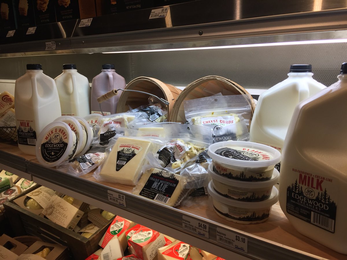 ctemple417's tweet image. We’re chatting with @edgewoodcream for the upcoming Agribusiness issue of @sbjnet. #local #dairy #missouriag #ag #wesinthewild @wesHamiltonSBJ