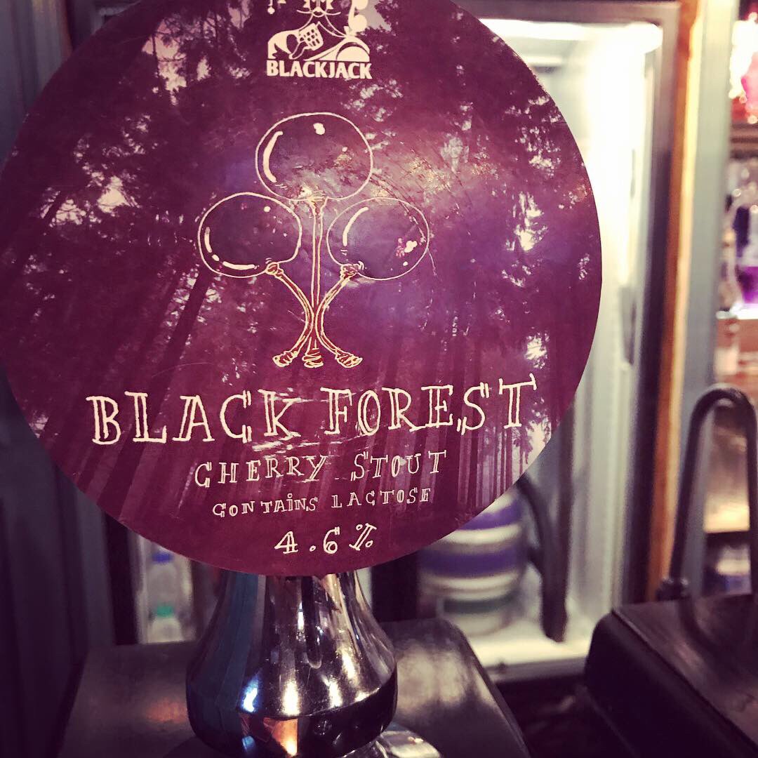 HOHDarlington's tweet photo. New on cask, keg and can for this evening from along with music from @abbielinceacoustic at 8pm #newcask #newkeg #acousticnight #craftcans #darlington #itsfriday https://t.co/rgmH7AOgD8