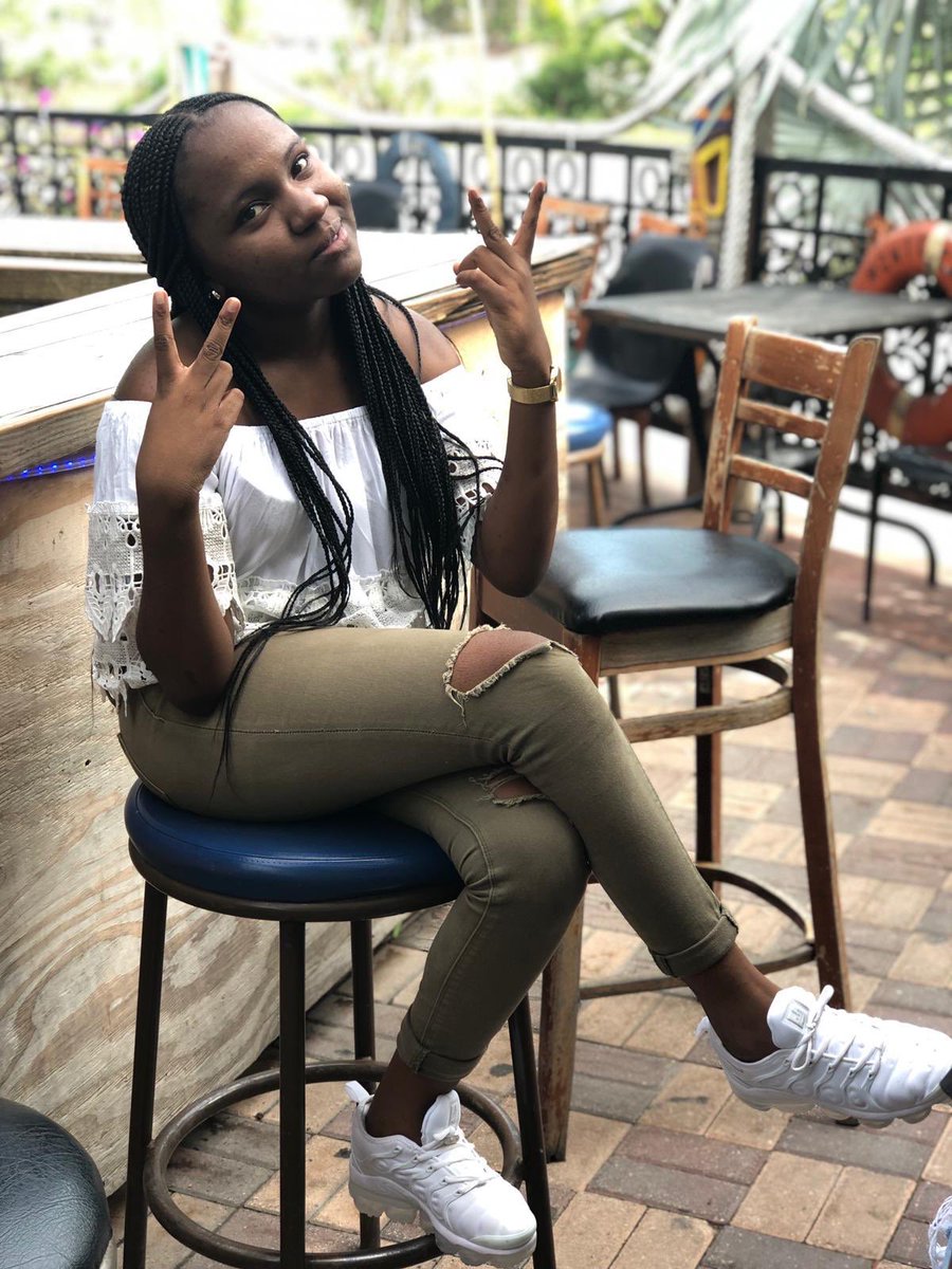 ktweazy20's tweet photo. Happy birthday baby girl.... Uncle love you❤️❤️❤️❤️❤️ https://t.co/nyZZxEXZUE