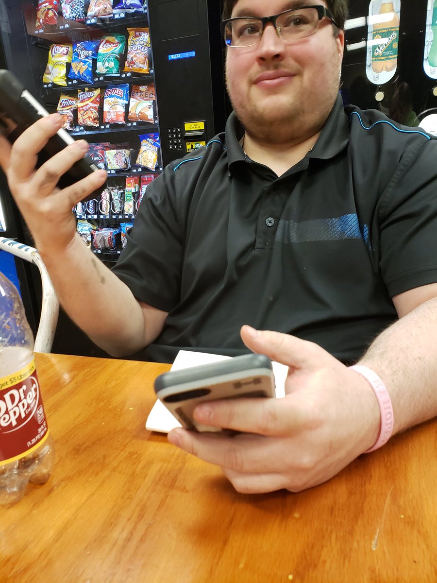 My BOSS harassing me at lunch! Lol. <a href="/Sebass2722/">Sebastian Bedoya Graciano</a> <a href="/jenny10t27/">Jennifer Naumann</a> Love ya son!