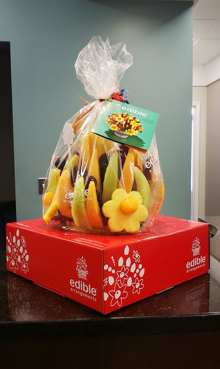 Michigan_OS's tweet photo. Yesterday, we received another gift - this time from a patient! They sent this lovely edible arrangement to our Plymouth office. We have some of the most thoughtful patients! #PatientGift https://t.co/lBov3SWpEg
