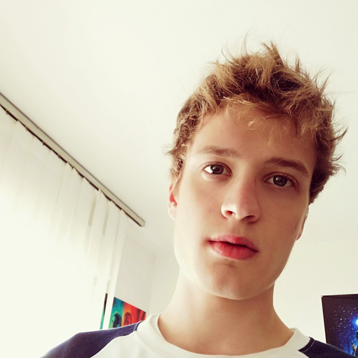 TwentyyCents's tweet photo. #NouvellePhotoDeProfil https://t.co/tXej7eKhHL