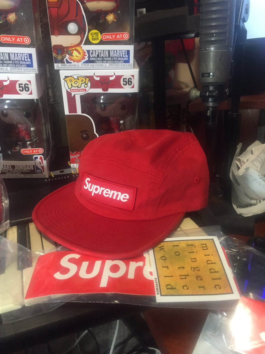 Colossalbeatz's tweet photo. Thanks to the hottest cook group in the game @forbesfootwear Shopify, off white, funko and coming soon supreme monitors, hit them up for the ultimate plug, too much sauce https://t.co/kVahRyB6si