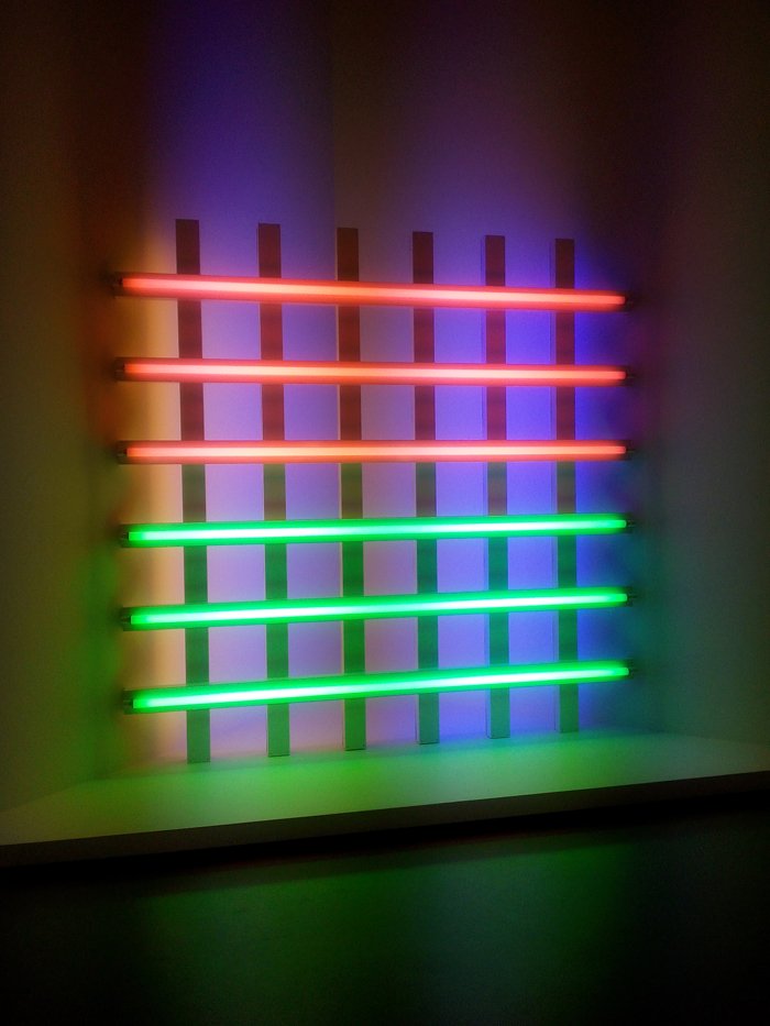 gau_c's tweet photo. D'autres manières de peindre: Flavin, Richter, Soto, Soulages - Collection de la fondation #FONDATIONLouisVuitton https://t.co/a5MJF0XHkt