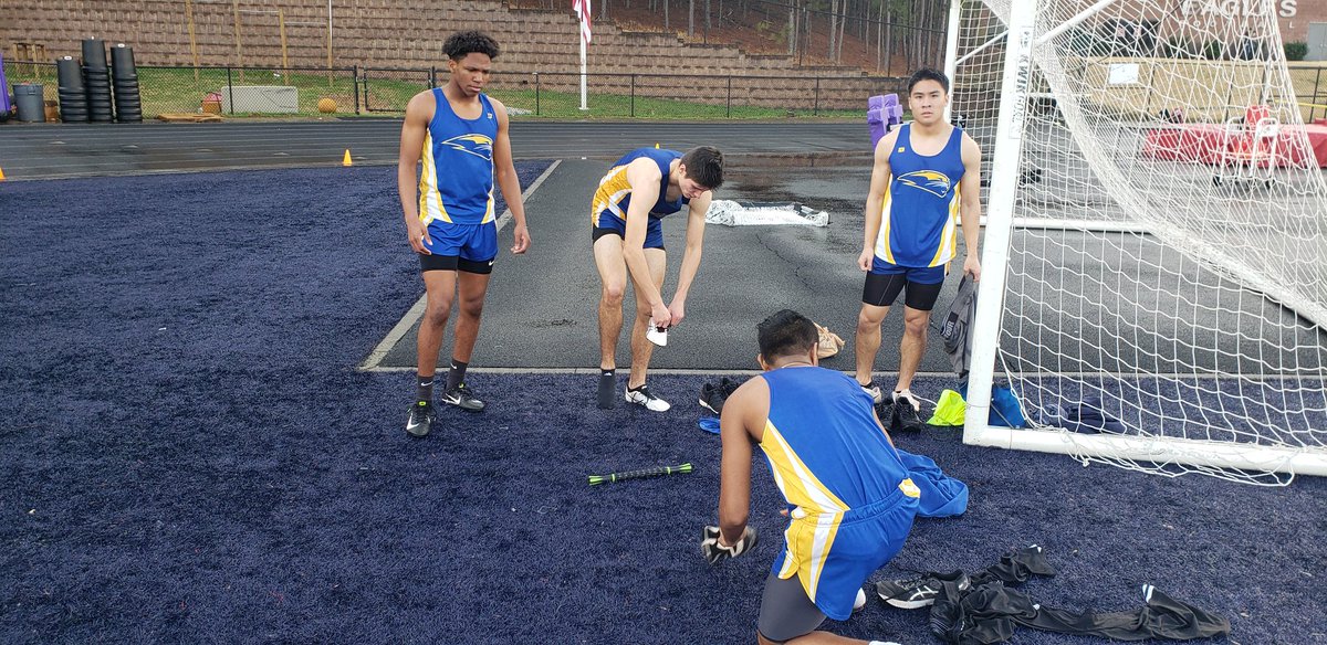 Congratulations to the Chattahoochee Boy's and Girl's 4x4 Relay teams. Girls PR'd by .20 secs 3.25.60 Boys PR'd by 9 seconds great start of Day 1 @ the Milton Invitational. #4theculture#Buildingaprogram#Proudcoaches