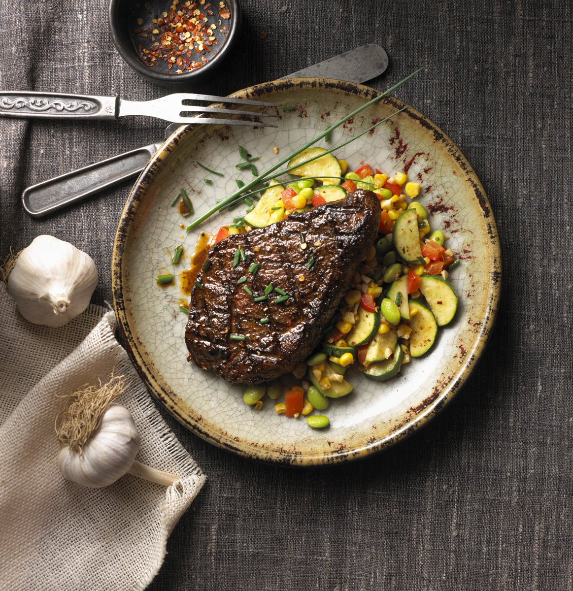 If you haven't tried #PEICertifiedBeef yet, what are you waiting for? Our #beef is flavourful, tender &amp; juicy. Its beautiful marbling sets the stage for a delicious dining experience

Our #beef is like no other because it’s infused with “Island”

islandbeef.ca/recipes/

#PEIBeef