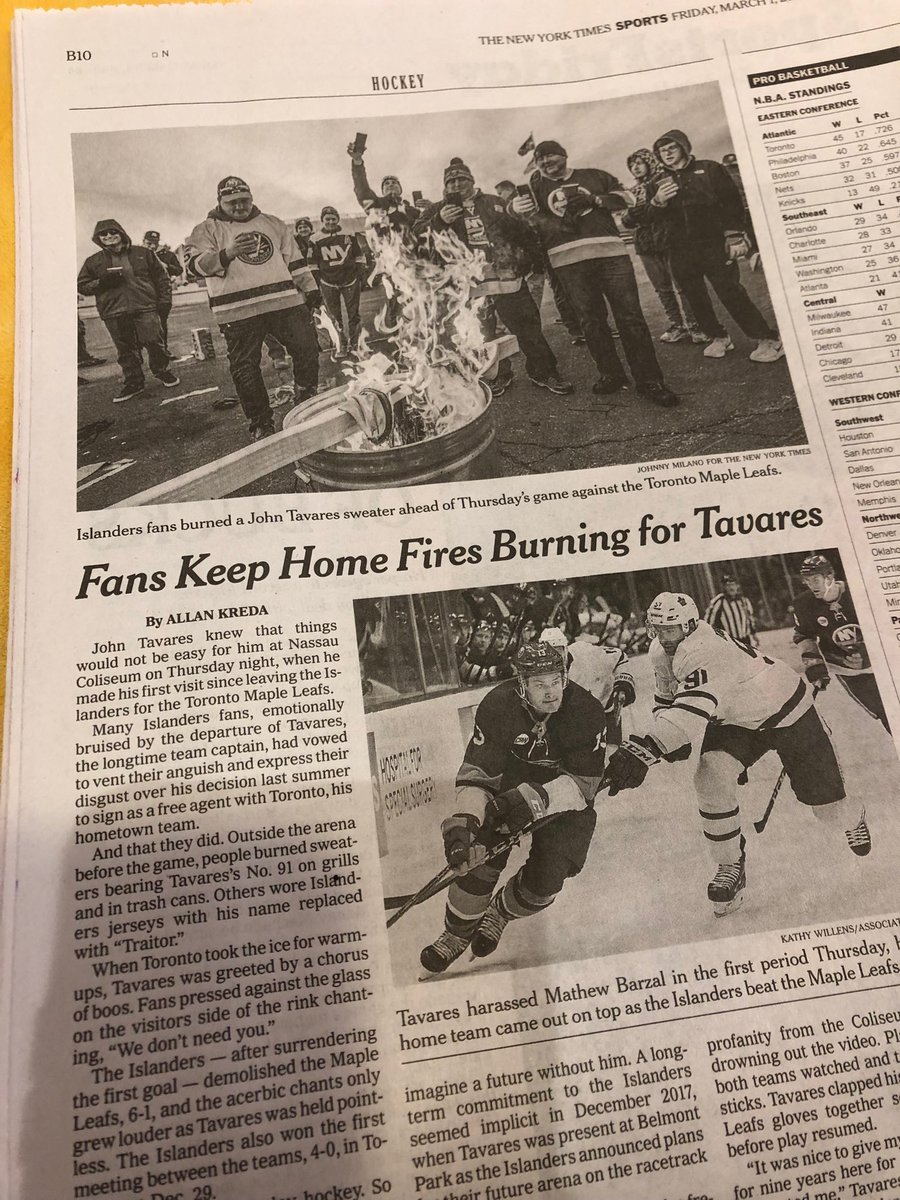 akreda's tweet image. First-place team with best balance in decades - fans still work hard at taunting former captain whose departure for home perhaps made that possible. #NYI #returngame #MapleLeafs