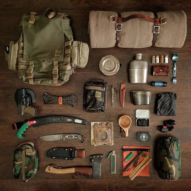 Packed and ready! 🌲
.
.
📷: @scablands_bushcraft .
.
.
#farnsworthfirearms #bushcraft #woodsman #backpacking #survival #survivalgear #glock #thehiddenwoodsmen #trekking #beprepared #alwaysready #eseeknives #knives #wildernessculture #bugoutbag #edc #w… ift.tt/2tJbuNw