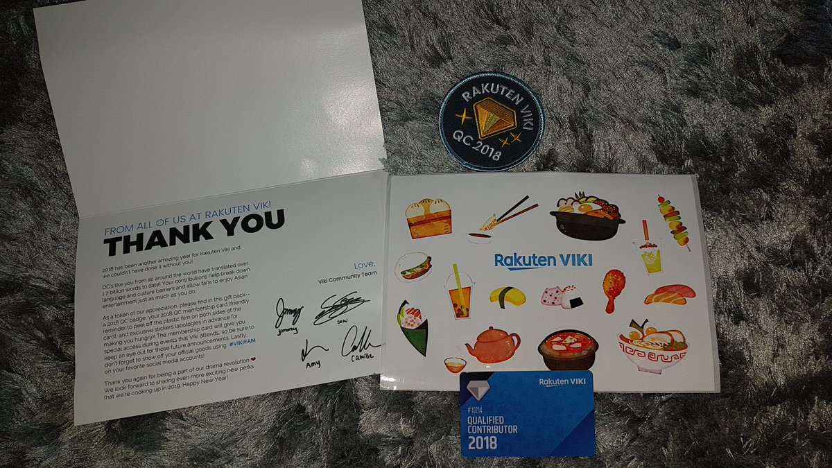 gdaiside's tweet photo. Pensei que nunca ia receber esse mimo do Viki para os colaboradores, depois de uns 40 anos eu recebi 😍😍😍😍
Muito obrigada pelos mimos e que venha 2019 #VIKIFAM https://t.co/XWN3Zu3Qjb