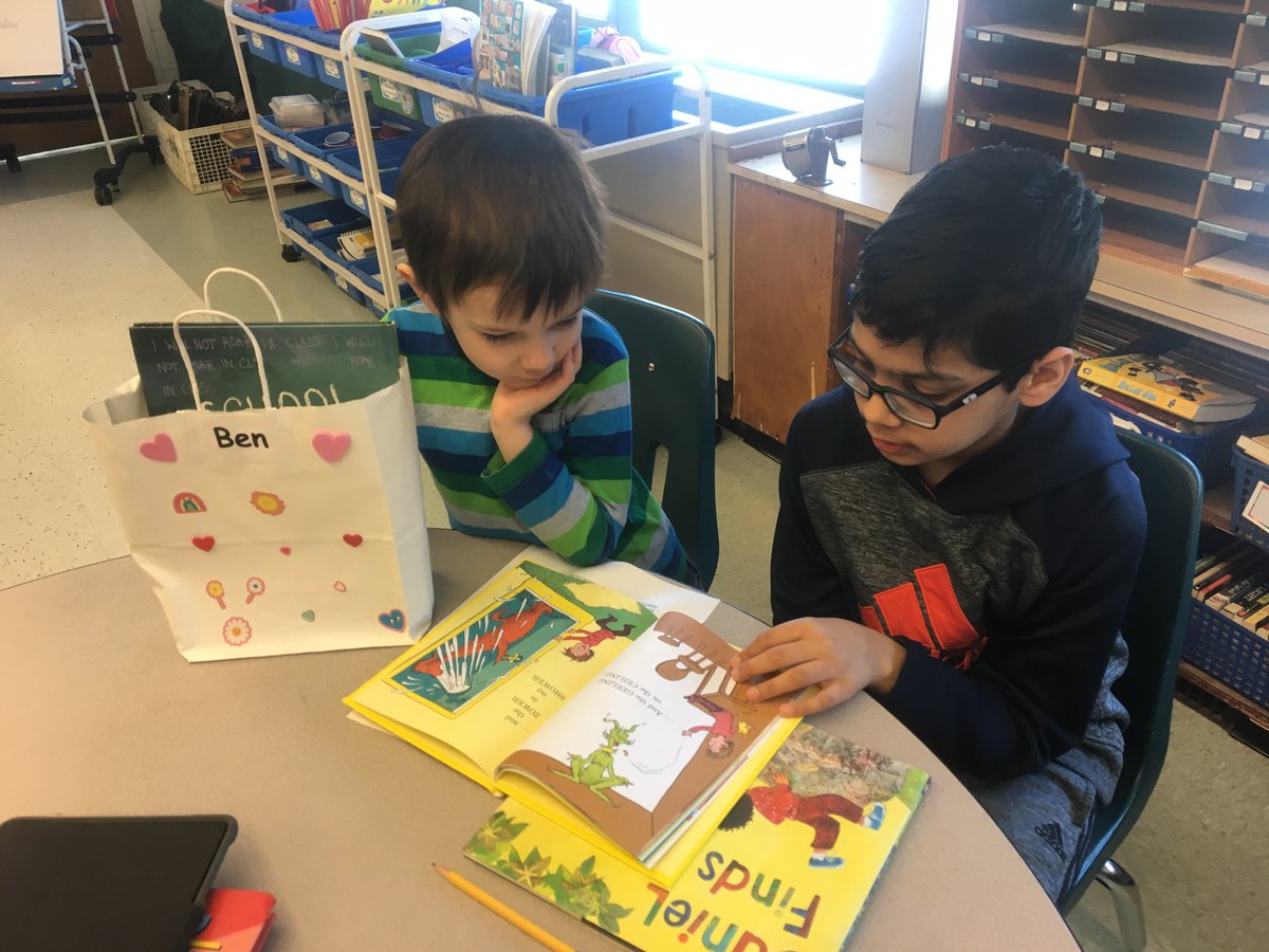 PineGlenLC's tweet photo. #BPSPineGlen celebrates #ReadAcrossAmericaDay: https://t.co/zc7aqhNp7n #BPSchat #PineGlenReads https://t.co/RBGm5hyM2d