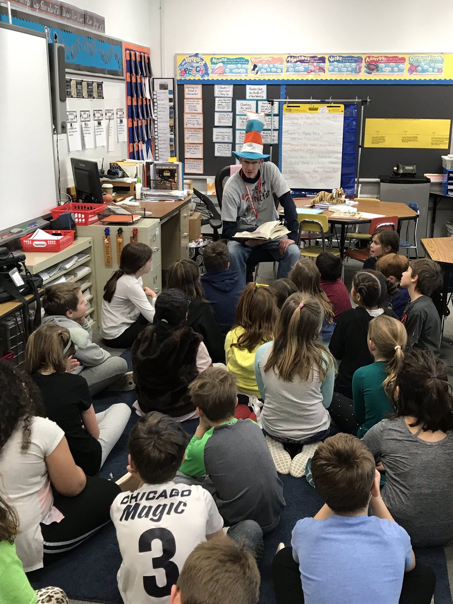 Look who our Guest Reader was for Read Across America! D64Smiles,#EngageD64,#ReadAcrossAmericaWeek2019