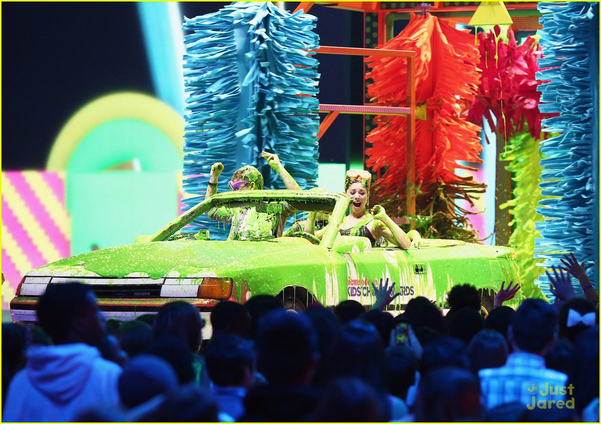 KcaWomansRights's tweet photo. Who remembers @kirakosarin @JackGriffo @Nickelodeon #KCA2015 #Slime Carwash. Btw @kirakosarin thanks for bringing up a super important issue. #kirakosarin #thundermans #kca #KidsChoiceAward #KidsChoiceAwards2019 #KCA2019 https://t.co/2uDxOrjWNk