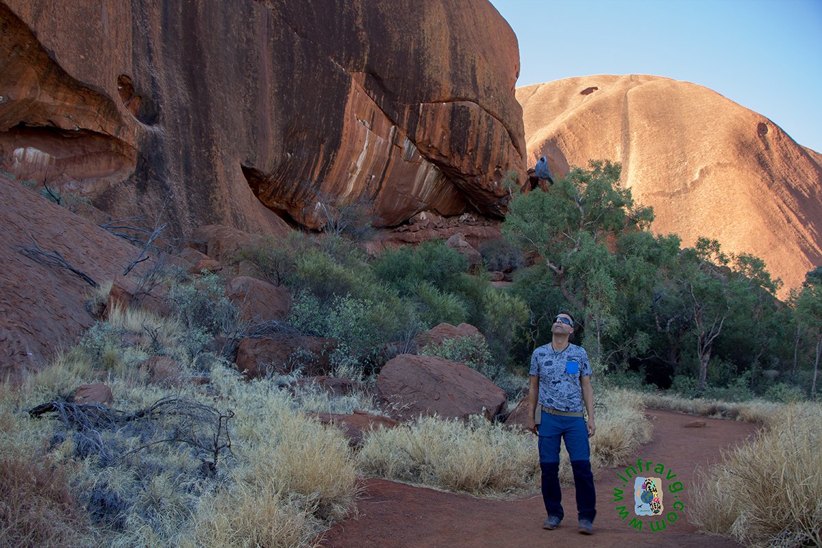 infravg's tweet photo. Conocer Uluru en safari, alquilar un coche o autocaravana. https://t.co/WNdS4qYMvn … #uluru #australia #infravg #oceania #tripdiary #canarios #travel #españolesporelmundo #travelbloggers #viajar #blogdeviajes #travelblog #blogdeviajes #canariosporelmundo https://t.co/RmHcRA3EQR