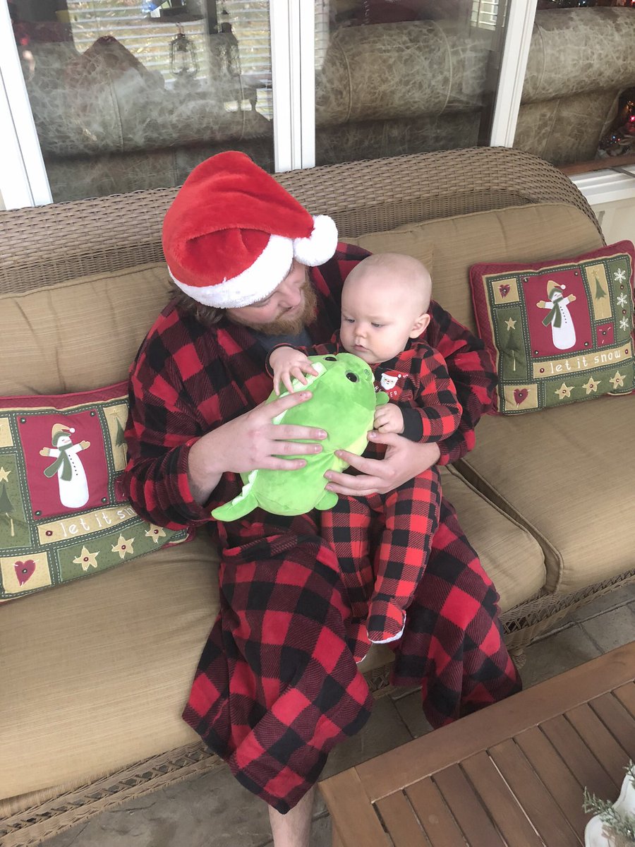2__JAINZ's tweet photo. Happy first birthday my little guy. I love you. #QuinnPatrick #UncleCon https://t.co/RmhMr2ZTW0