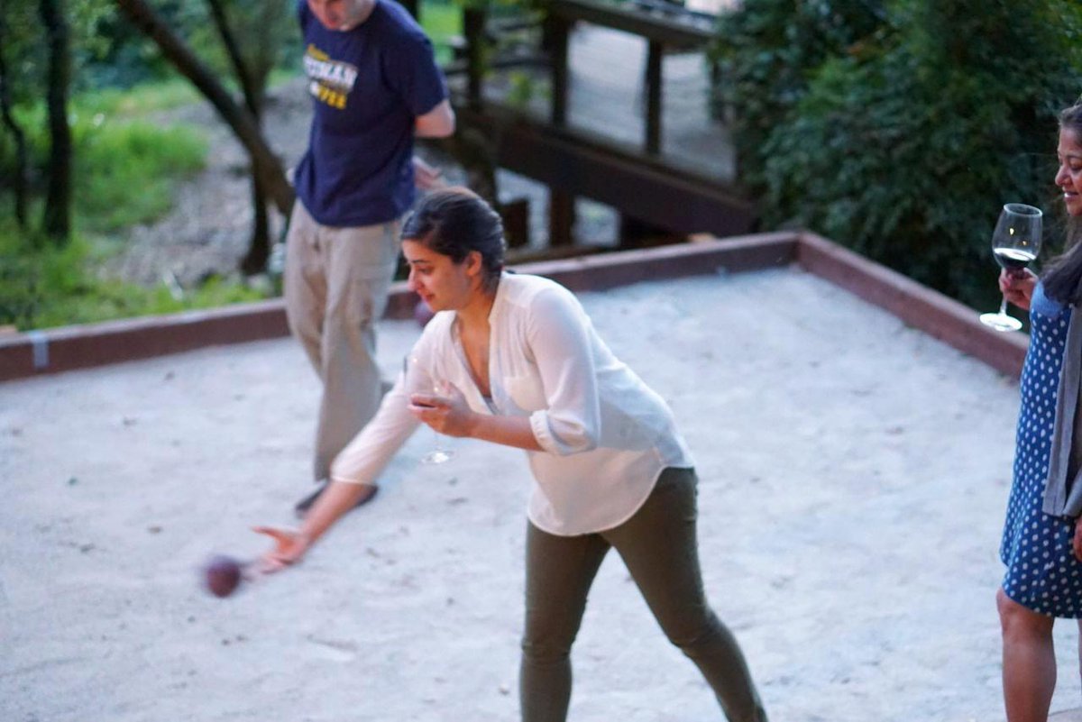WhereIsPinot's tweet photo. What other sports can you play one handed? 🖐️🍷

#winebottle#instawine#winelovers#winelife#bocce
#WSET#winenight#wino#vinho#winery#redwine
#oenophile#winecountry#winestagram#wineglass #winenot #ワイン#oregonwine#wineguy#sport
#washingtonwine#wine https://t.co/USf2NIQGZb