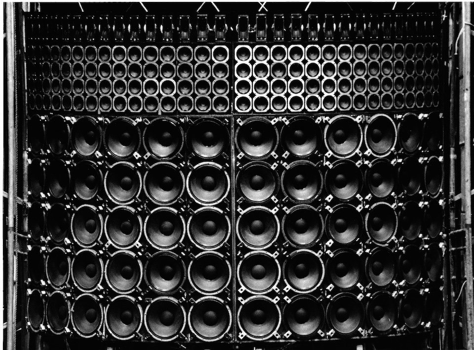 OnlyOldskool's tweet image. #FREEBASS Live now on #onlyoldskoolradio.com #hardcore #Dance #happyvibes #oldskool #house