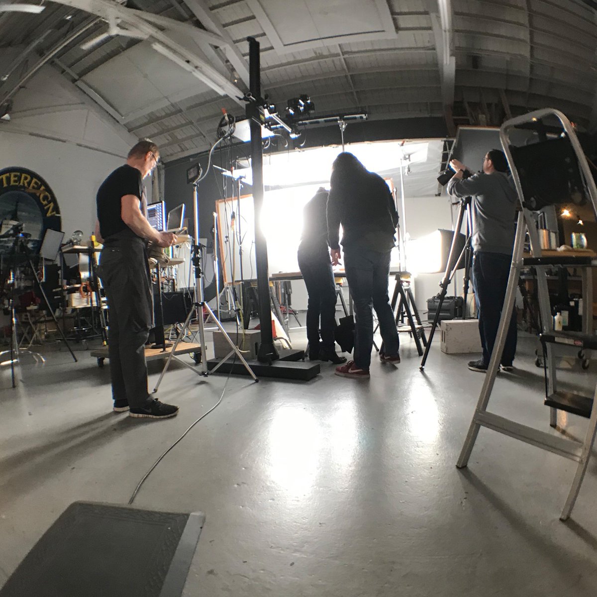 CardwellCreate's tweet photo. The dish on our week: we had a great video shoot for a regional restaurant client. Advertising food can be tricky, but it helps to partner with smart creatives like the folks @PolaraStudio. Appreciate another chance to work together—always productive and always a good time! https://t.co/bHejcrW1a9