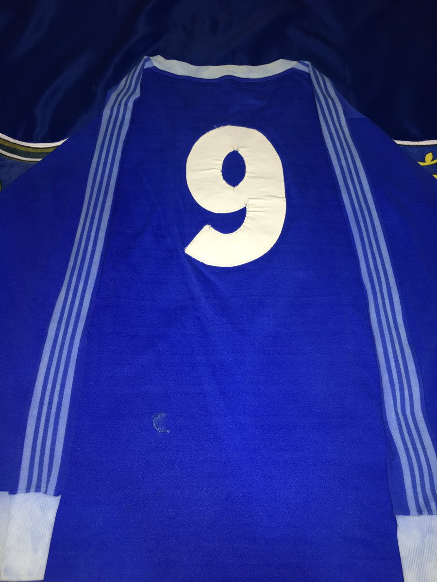 frabel2172's tweet photo. #SpamDeCamisetasDeMillos El tesoro más Preciado Campeones año 1978 https://t.co/DAhl17Betg
