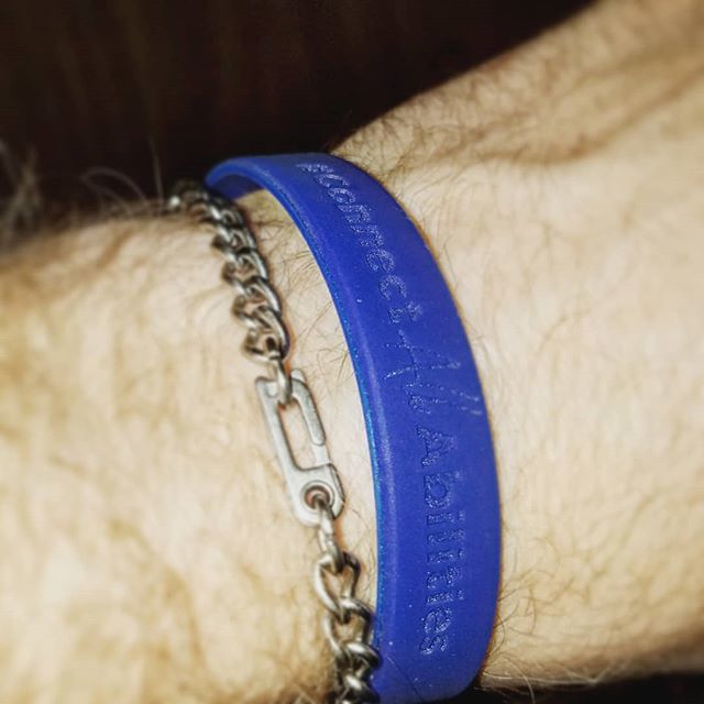 OneLegForward's tweet photo. Supporting @bethesdalc with their #connectallabilities campaign.  Its almost like my #differentabilitiesnotdisabilities  #DifferentAbilities #NeverGiveUp https://t.co/xxVQYKteNO