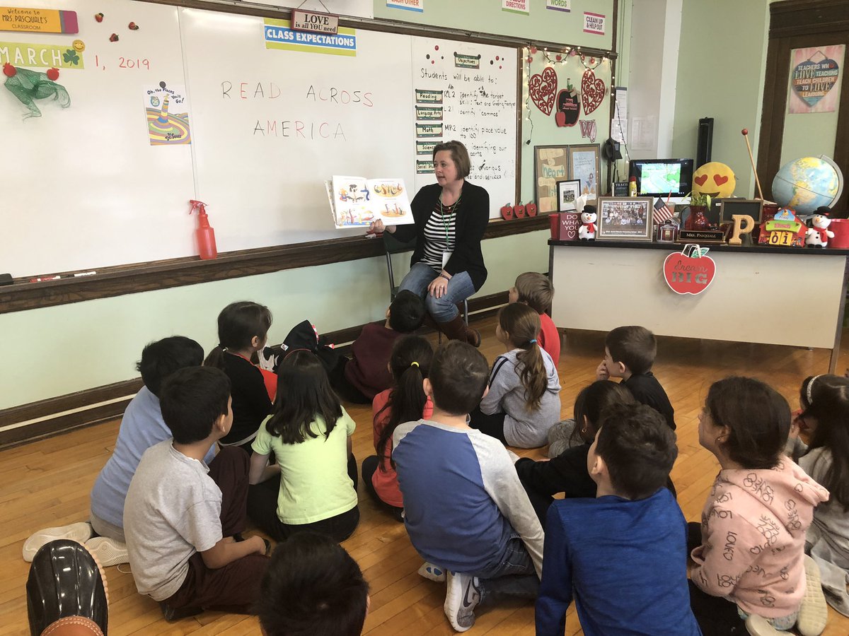 Mrs_CPasquale's tweet image. A BIG THANK YOU to our PTA President and very own Class Parent Mrs. Zellmer for reading to our class for READ ACROSS AMERICA at DWS. Very much appreciated. ❤️ #WeeRead   @WeehawkenTSD @DWS_PTA