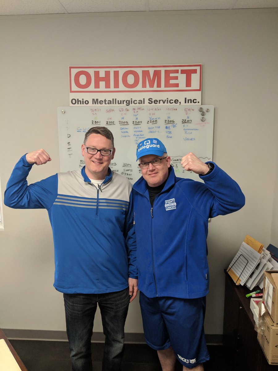 jaovery's tweet image. Great to talk about getting screened for Colorectal Cancer at Ohio Met today! Thanks @GaryOvery and @JohnGaydosh for having me! #GetScreened #strongarmselfie @FightCRC @Cologuard