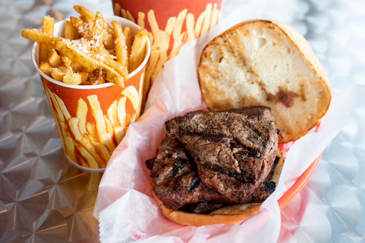 NickFilet's tweet image. Filet every day.