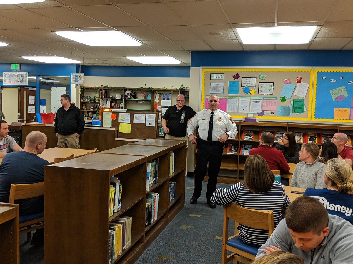WEARECMS25's tweet photo. A big thanks to Chief Coghill, SRO Fetcko and the Canonsburg Police Dept for helping us run our ALICE drills today!  #ExpectTheBest https://t.co/Ref6ESfs2M