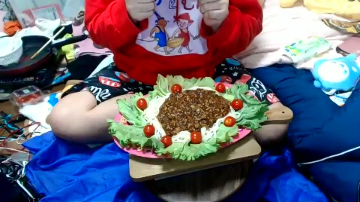 人力知能 野田草履 Nodasori2525 料理枠 ジャージャー麺できたよ いつ見ても箸の持ち方なんかスゲーなwww 野田草履 ツイキャス 河川の真ん中で姿が消えてリスナーに心配される動画はこのリプ元をさかのぼると見れます 続きはリプ T Co