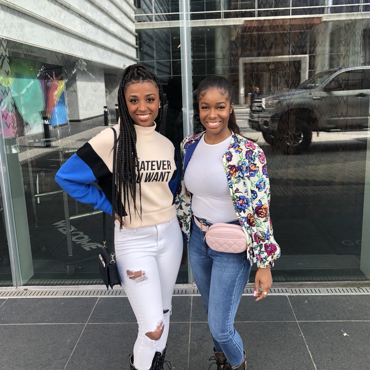 GreedyGirlsATL's tweet photo. Memphis girls turnt Georgia Peaches π Where should we eat today? #ggatl https://t.co/gpH8dj40bO