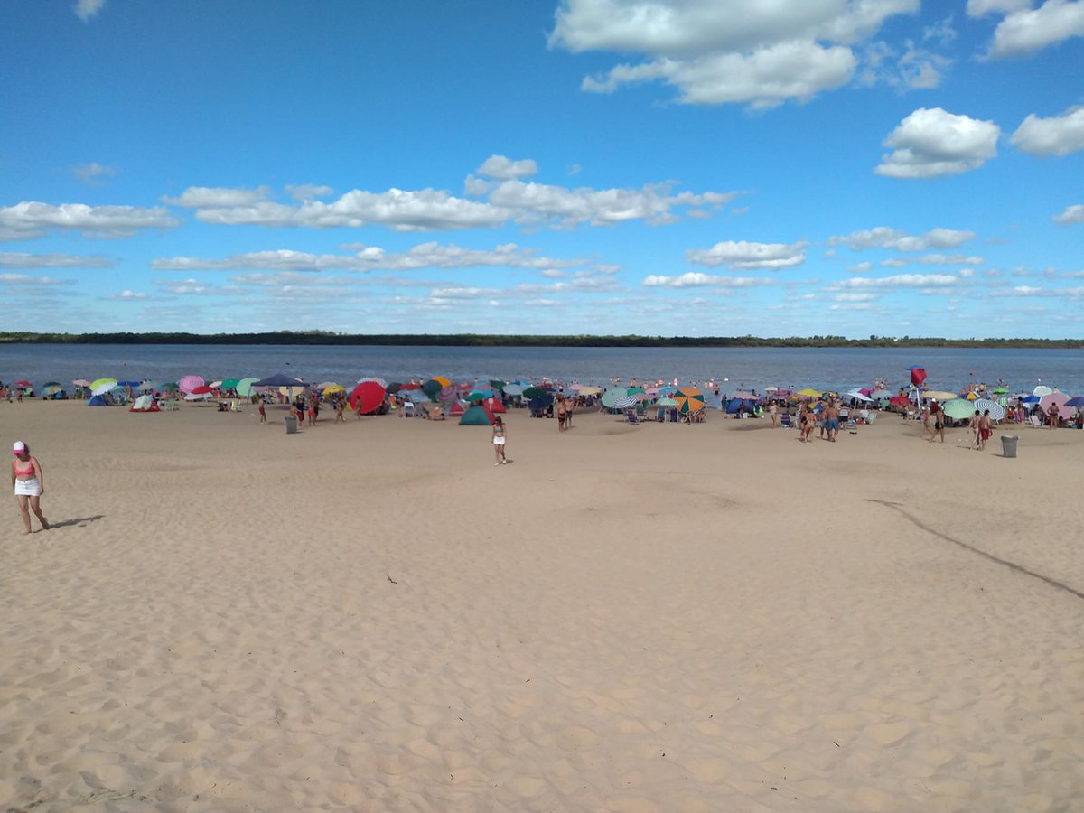 Visita_CdelU's tweet photo. #FindeXLL 🥳 #FindeLargo a disfrutar de las #playas🏖️ sobre el río Uruguay 🌊
#PasoVerano, #IslaDelPuerto🌴, #IslaCambacuá🏝️
¡Te esperamos! #visitáConcepción https://t.co/5Na4XKpNbh
