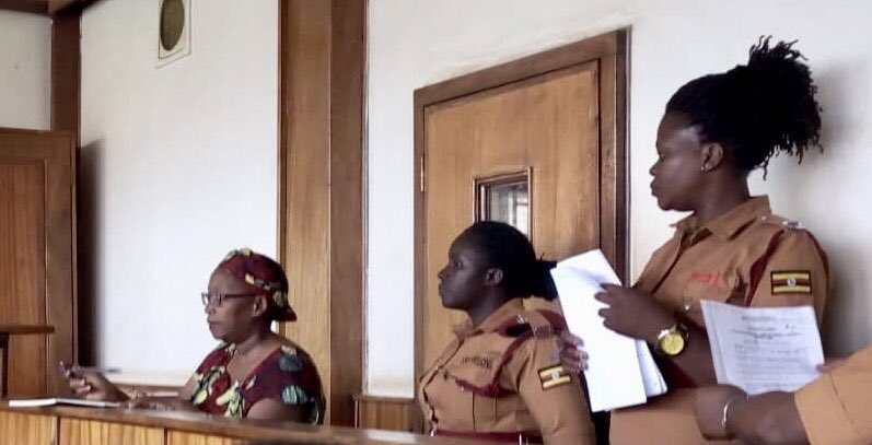 kizzabesigye1's tweet photo. Dr Stella Nyanzi has been in Luzira prison for 4 months, charged with publishing material that disturbed the peace of Mr M7. After all this time, trial couldn’t begin coz Magistrate didn’t show up! Dr Stella remains strong &amp;defiant! If HE who alleged fears court, RELEASE STELLA! https://t.co/fQCLbV7MLV