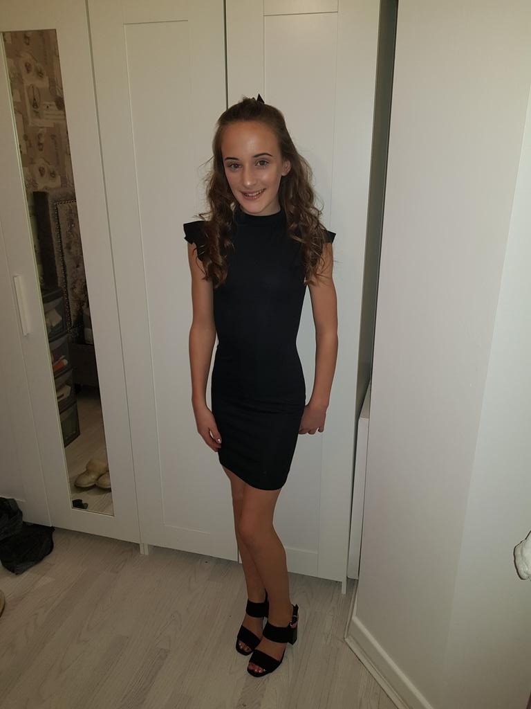 danni29mclean's tweet photo. My first born all ready for her first party x https://t.co/tbatlkoS5m