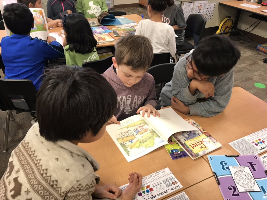 Kathy3rdRRISD's tweet photo. Ms. Potral’s fourth grade class donated books to Mrs. Richey’s first grade class today during Buddy Time! We had a great time sharing literature and enjoying each other! @ElsaEngRRISD #read #buddies https://t.co/kn5ONh0Aa1