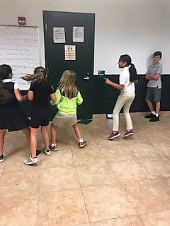 MichelleA_SPARK's tweet image. Coach Campbell&apos;s 5th grade PE Ss @CESbuzzing used new tablets to research a famous African American singer, then performed the artist&apos;s dance moves infused with their own. Awesome way to close out Black History Month and celebrate Digital Learning Day. #DLDaySDIRC #TechInSDIRC