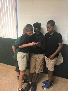 MichelleA_SPARK's tweet image. Coach Campbell&apos;s 5th grade PE Ss @CESbuzzing used new tablets to research a famous African American singer, then performed the artist&apos;s dance moves infused with their own. Awesome way to close out Black History Month and celebrate Digital Learning Day. #DLDaySDIRC #TechInSDIRC