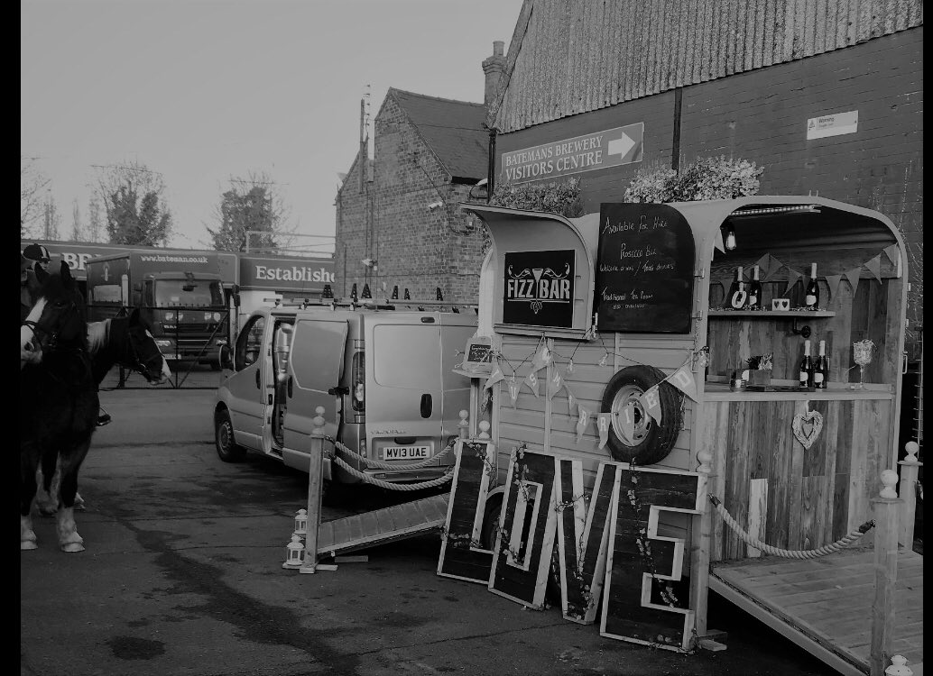 EventBoxLincs's tweet image. Batemans wedding fayre...
#skegness #prosecco #Lincolnshire #fizz #wedding #weddingfayre