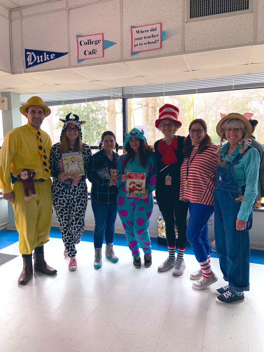 Shouseteach's tweet photo. Celebrating Read Across America!  Favorite Book Character Day ❤️ @WendellMagnetES  #WhosGotItBetterThanWES https://t.co/m02UQCCQ9z