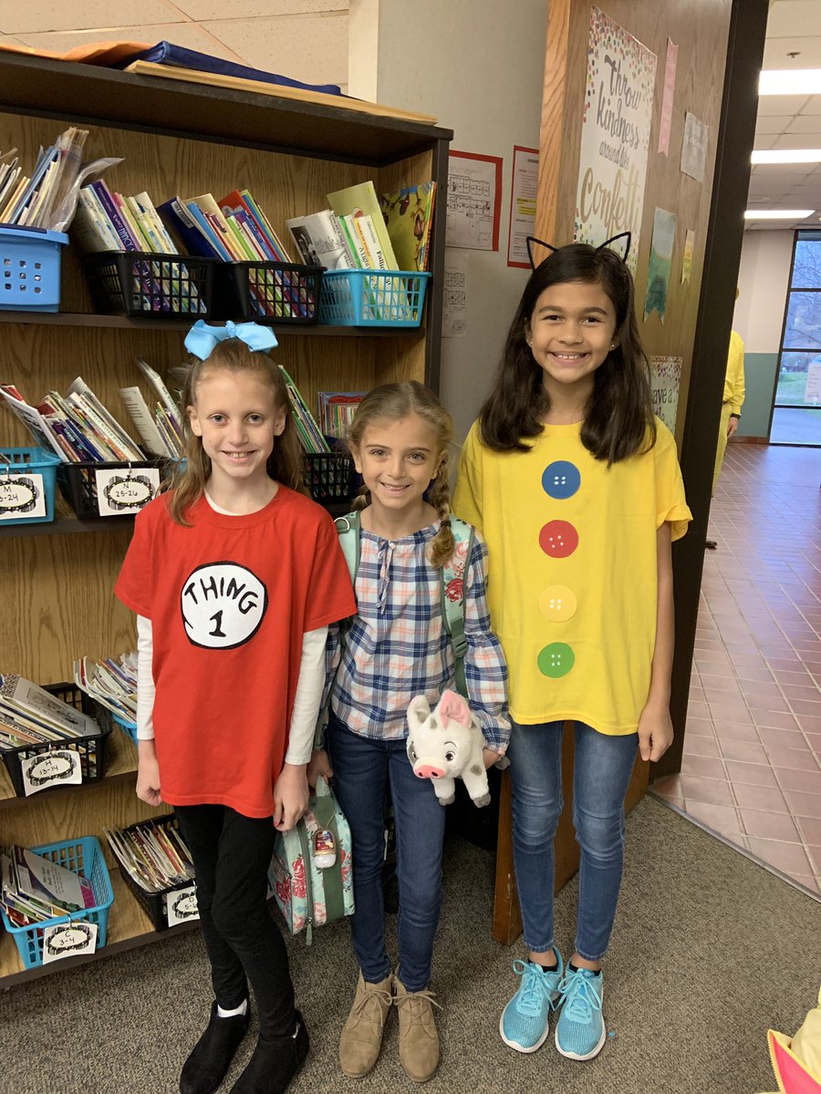 Shouseteach's tweet photo. Celebrating Read Across America!  Favorite Book Character Day ❤️ @WendellMagnetES  #WhosGotItBetterThanWES https://t.co/m02UQCCQ9z