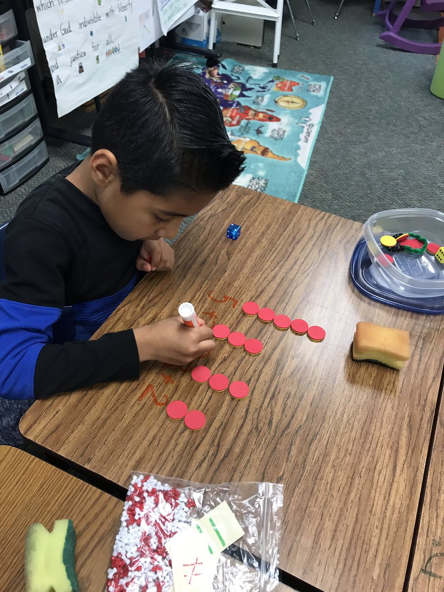 mcapetillo4's tweet photo. First graders using beads to explore equal and not equal expressions😊#rothrams https://t.co/Fw0mrFjET9