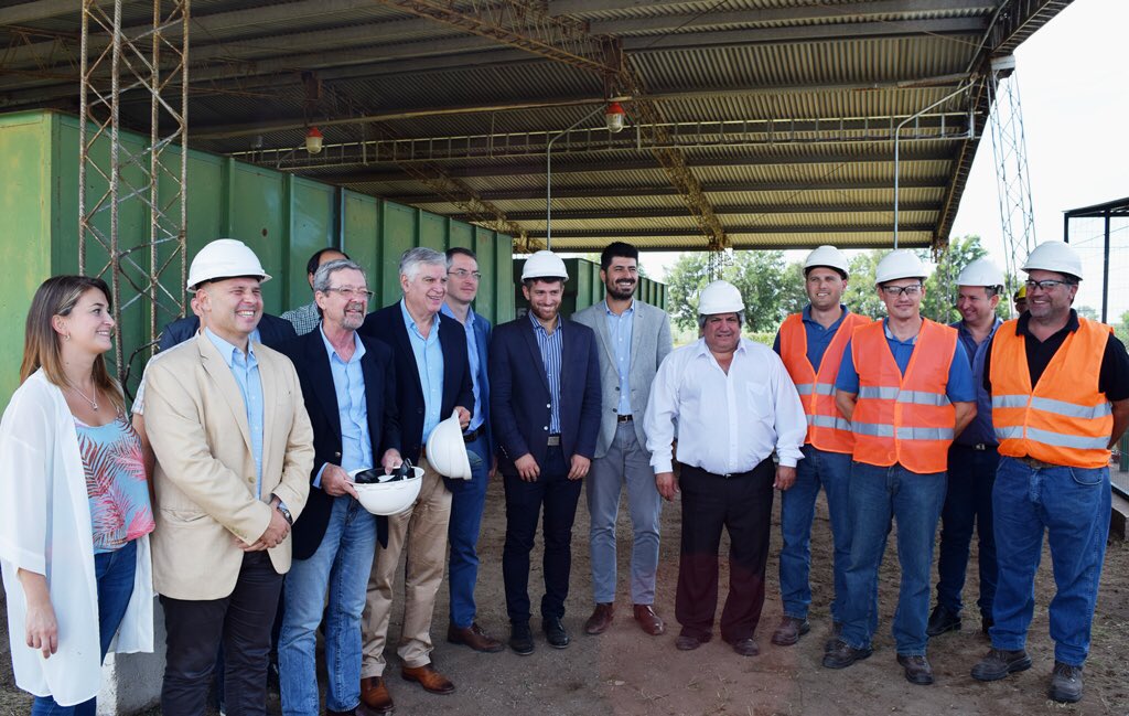 Allí trabajan 80 personas permanentes y 300 personas en épocas de cosecha.Participaron del evento el ministro de Industria, Comercio y Minería,<a href="/robertoavalle/">Roberto Avalle</a>, los legisladores @Leg_Gutierrez, <a href="/MatiasViolaOK/">Matias Marcelo Viola</a>, y <a href="/francodmiranda/">Franco Miranda</a>,y el intendente Luis Poloni. #GasoductosTroncales