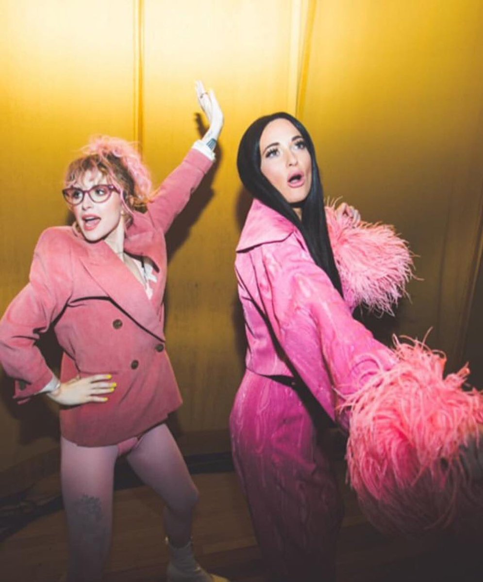 New photos of Hayley &amp; Kacey, in Nashville, TN.