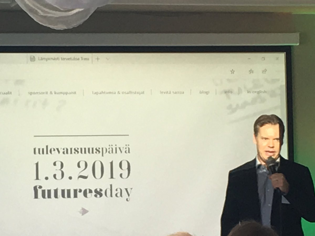 PeltolaSari's tweet image. Tänään oli Tulevaisuus päivä, en sitä aamulla herätessäni tiennyt. Inspiroiva puheenvuoro Ville Vanhalalta Tresention 2v synttäreillä. #futuresplatform #tresentio