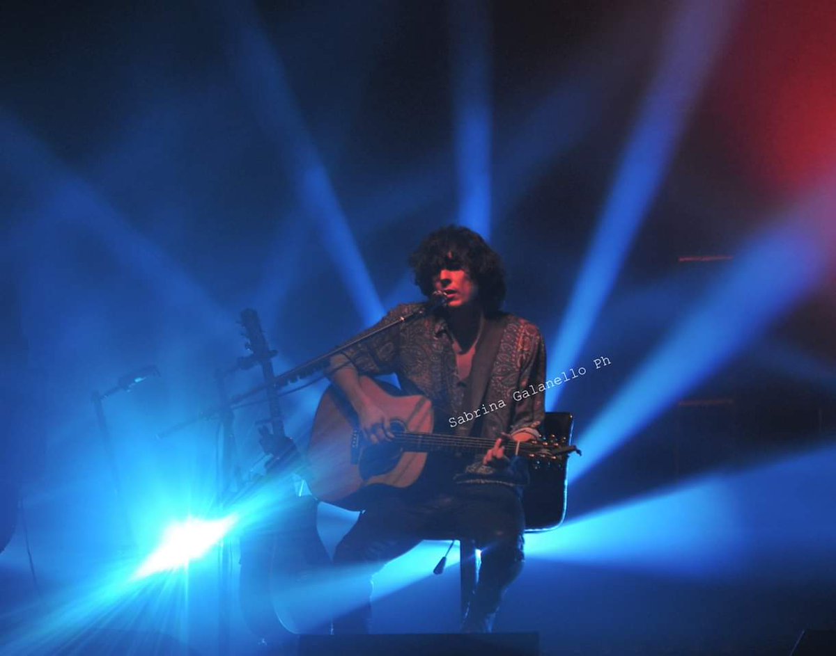 VietatoMorirePh's tweet photo. 💛 @MetaErmal @famedalupi @mescalmusica 💛#Phme https://t.co/2HT0FILXsK