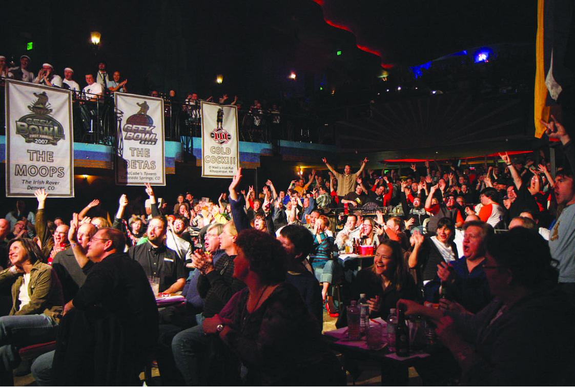 BigQuizThing's tweet photo. Good luck to the thousands of #TriviaFans converging in #LasVegas this weekend for the 13th edition of America's biggest annual #trivia competition: GEEK BOWL, presented by our cohorts at @geekswhodrink. Try not to get physical.  #geekbowl #gbxiii #geekbowl2019 https://t.co/OBKBJUBBwR