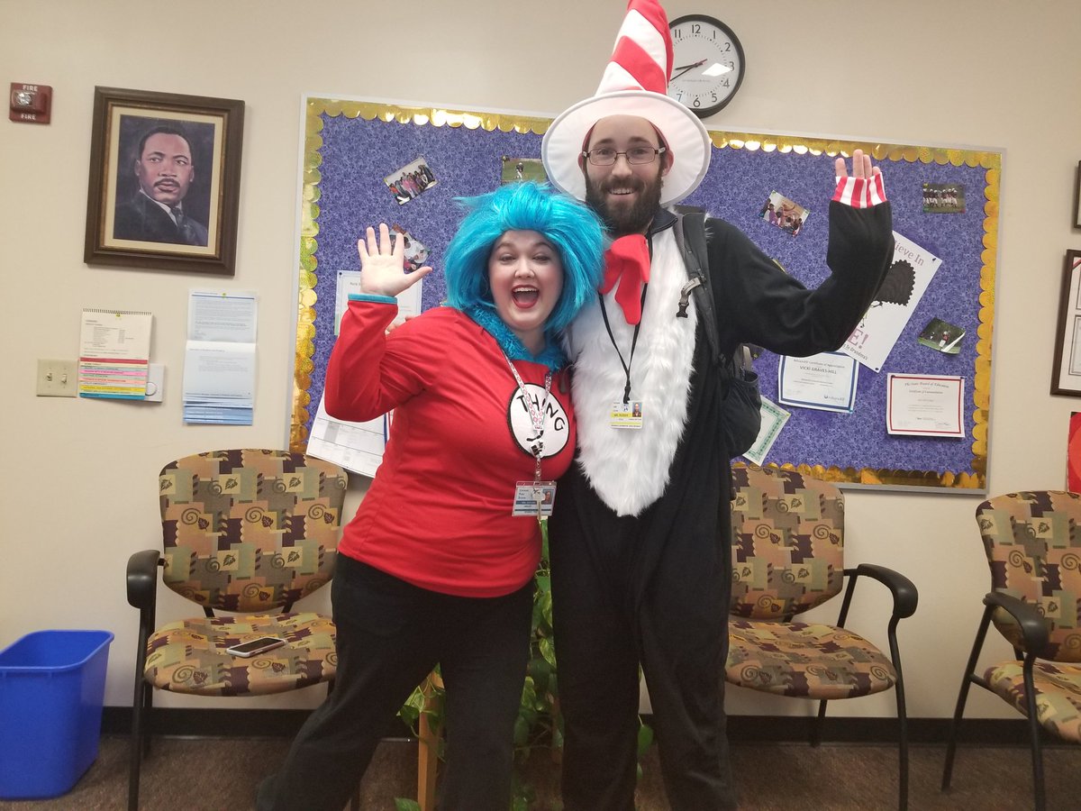 hillvic14's tweet photo. Happy Birthday day, Dr. Seuss! Roll Hill is celebrating Read Across America day! https://t.co/cKGuFpcy4P