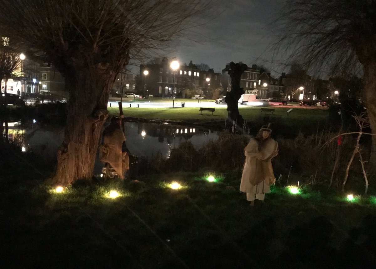 bach_peter's tweet photo. Exquisite performance this evening by Hare & Billet pool from Blanc Sceol as part of Victoria Rance’s sweepingly mystical and wonderfully gifted exhibition Otherworld at The White Box Gallery. #VictoriaRance https://t.co/6e597Q0y0r